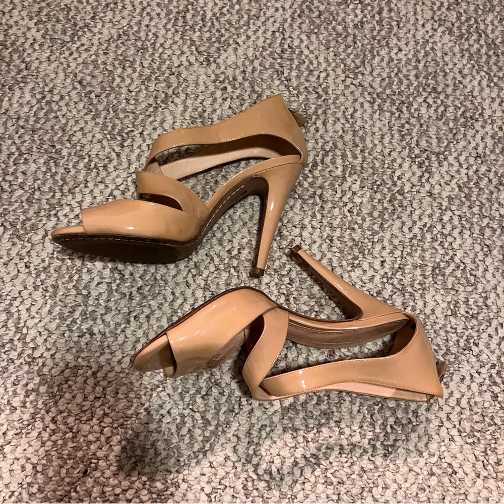 Theory Nude Patent Leather Cross Front Peep Toe Heels